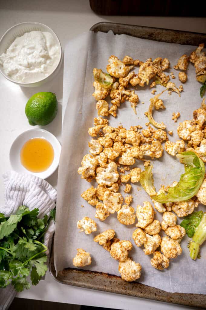 roasted curry cauliflower ingredients.