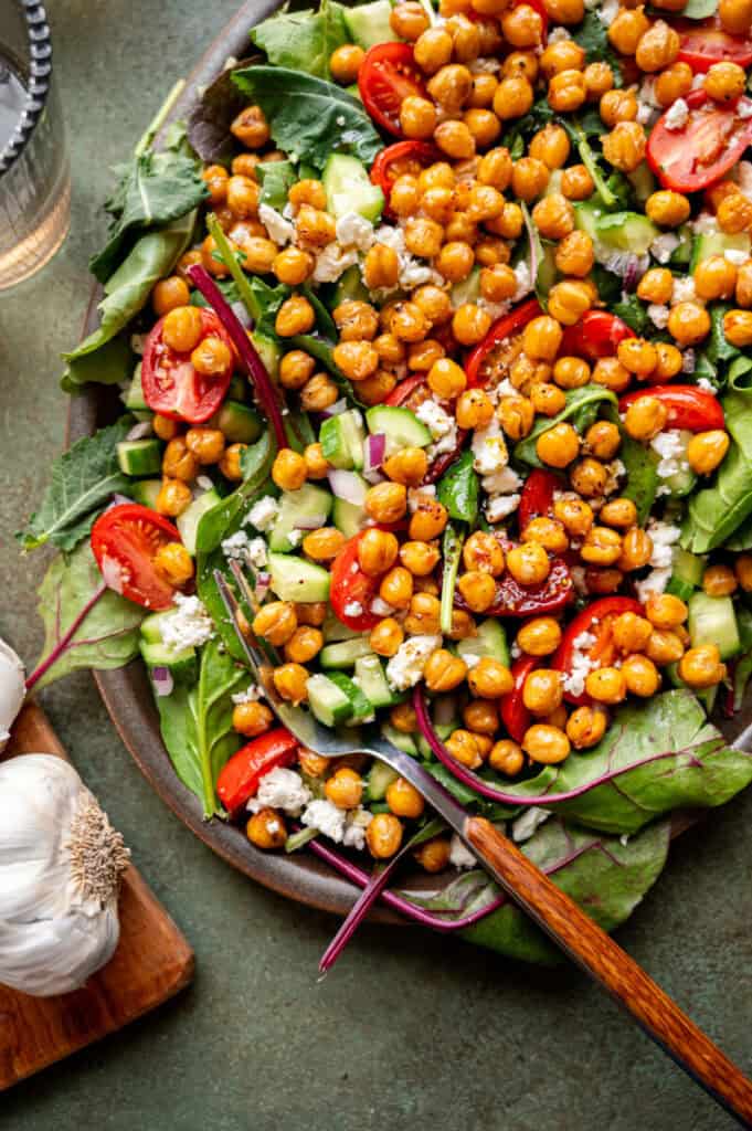 close up shot of crispy chickpea salad.