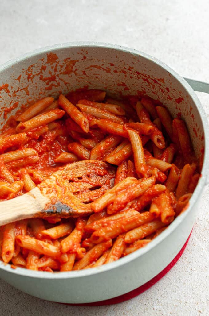 Penne pomodoro in a large pot