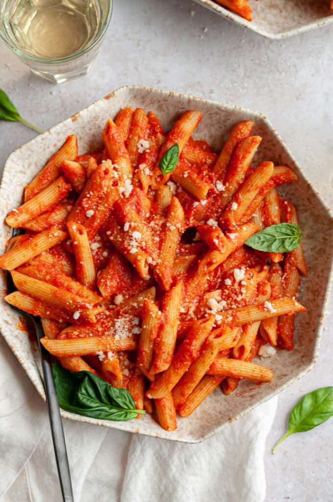 penne Pomodoro in a bowl