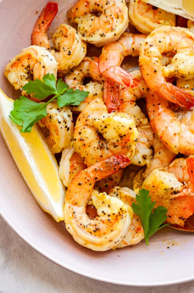 shrimp with parsley and lemon