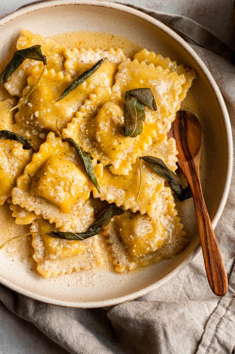 butternut-squash-ravioli-sauce-tasting-with-tina