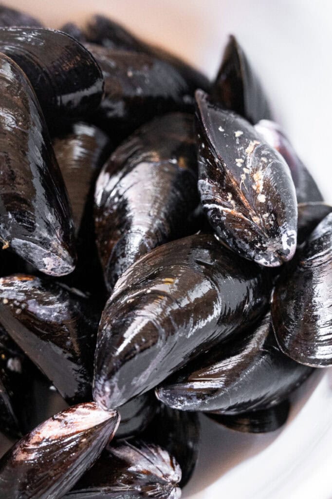 raw mussels.