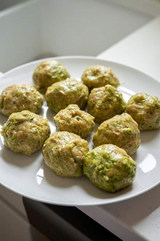 rolled pesto chicken meatballs.